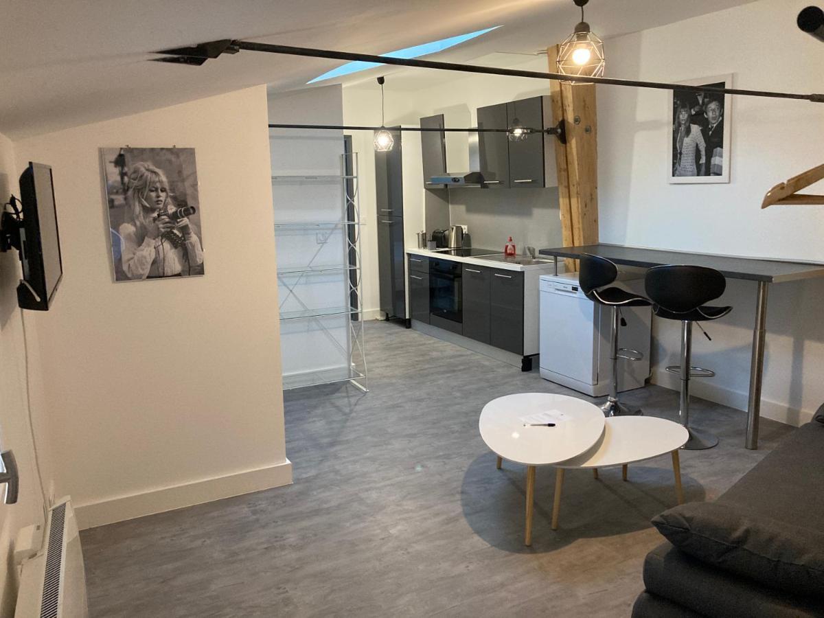 Le Celebrity Apartment Agen Ngoại thất bức ảnh